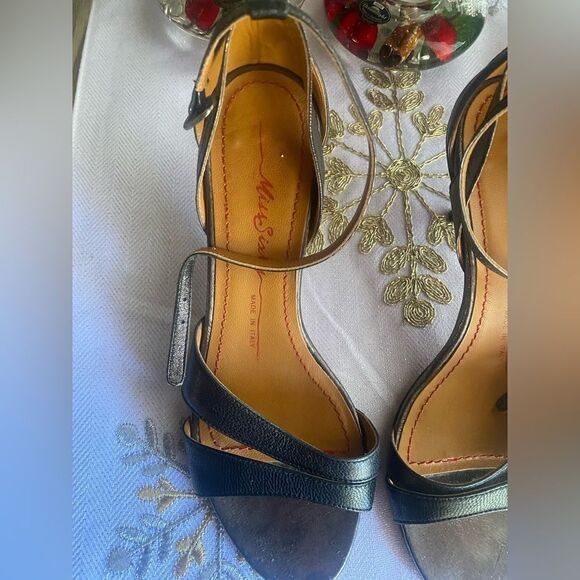 Miss sixty black medium heel shoe size 37 - Picture 8 of 15